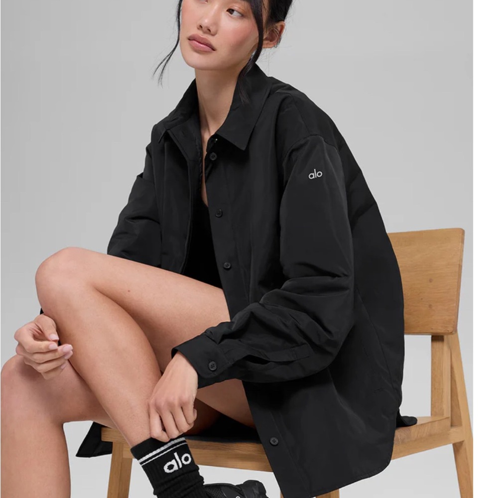 ALO Yoga Socialite Shacket, unisex! Brand new with tags!(pending-)